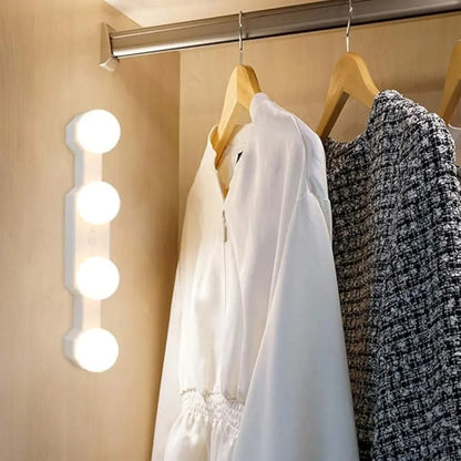 Пренослива LED светилка за огледало